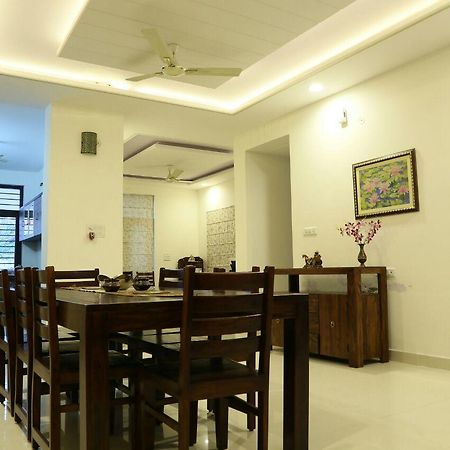White Tulips Home Stay Jaipur Luaran gambar